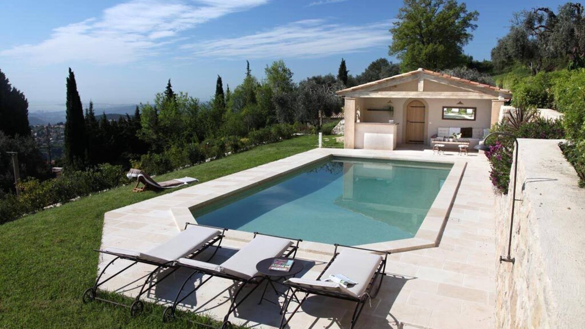 Vence Apartment | Furnished tourist accommodation *, fully equipped, duplex, neat decoration.