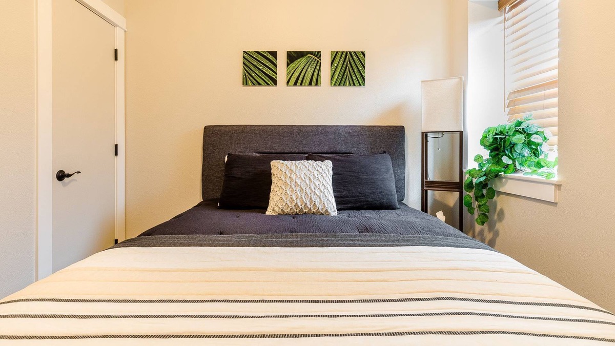 Great Falls Apartment | Furnished & Updated Downtown Apartment