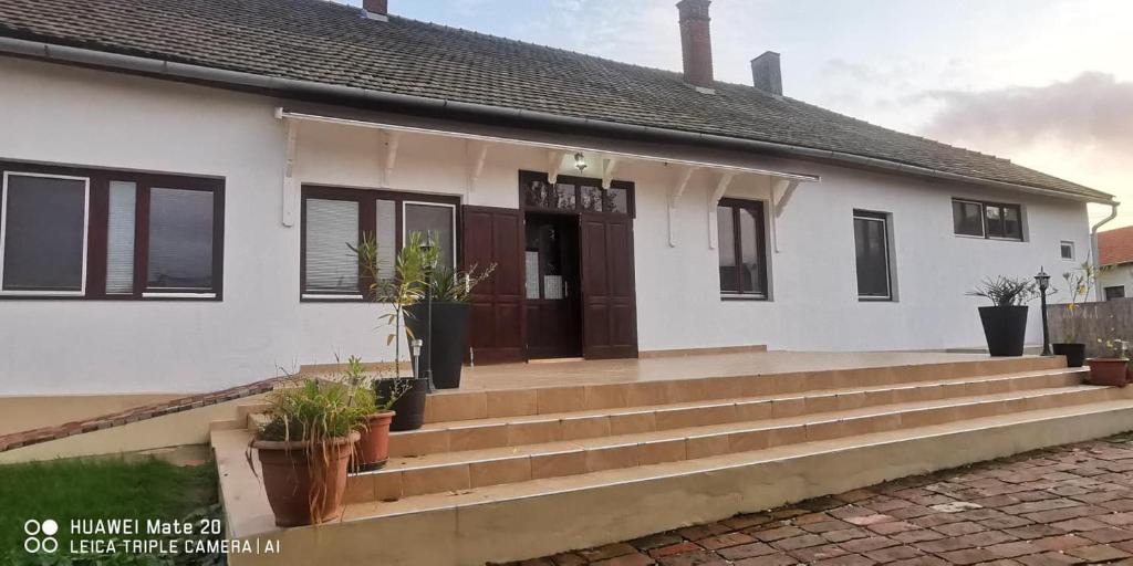 Tiszafured Villa | Fyred Villa Üdülőpark és Rendezvényház