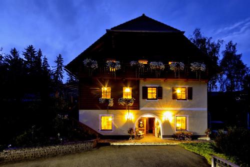 Murau House | Gästehaus Biobauernhof Mandl