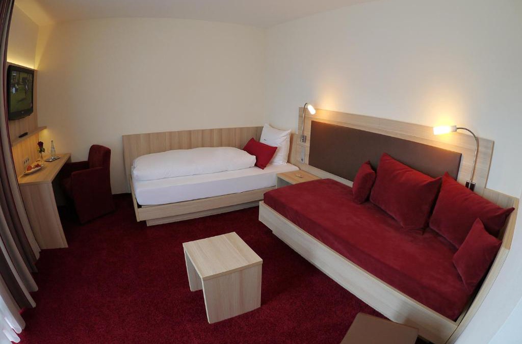Grossheppach Hotel | Gästehaus Rössle