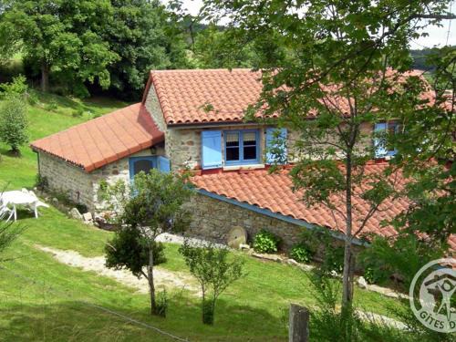 Chalmazel-Jeansagniere House | Gîte Écologique à 10 min des Pistes avec Wi-Fi et Environnement Calme - FR-1-496-98