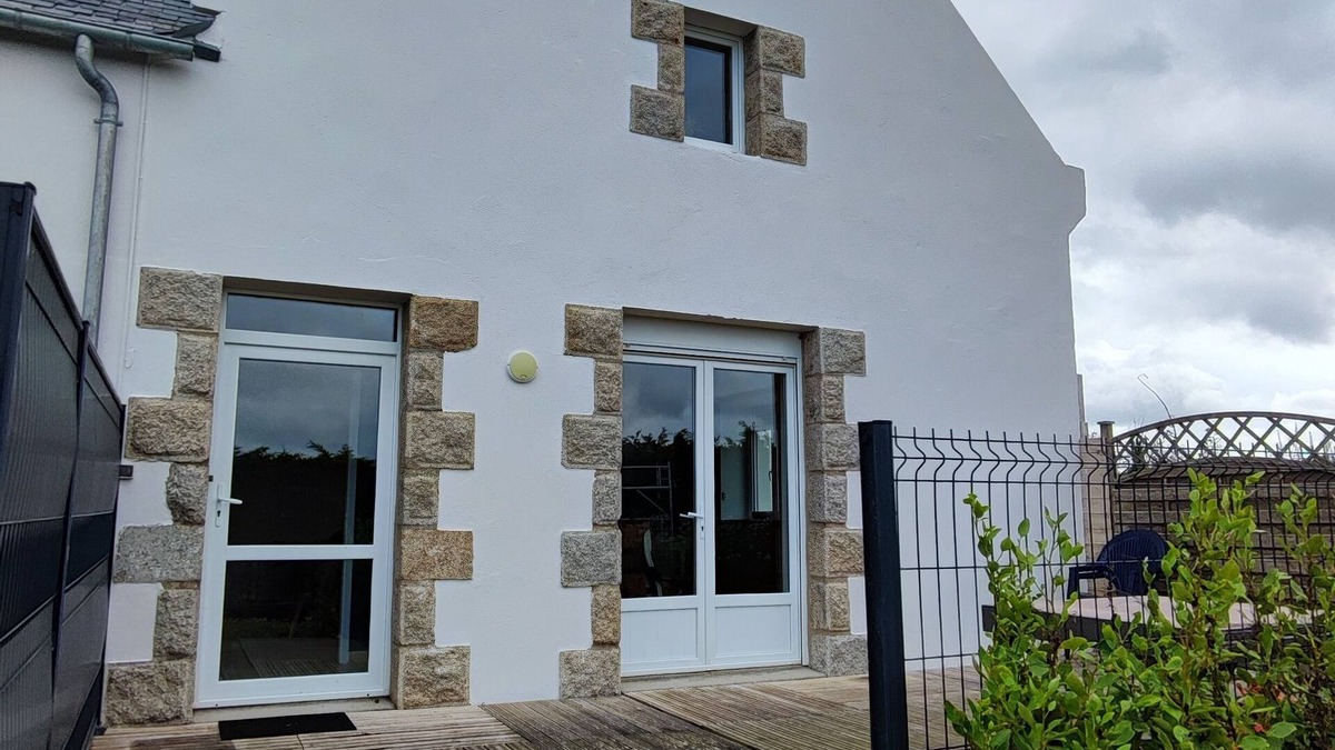 Saint-Pol-de-Leon Cottage | Gîte 2 Chambres à 5 mn de Roscoff Avec vue sur la mer