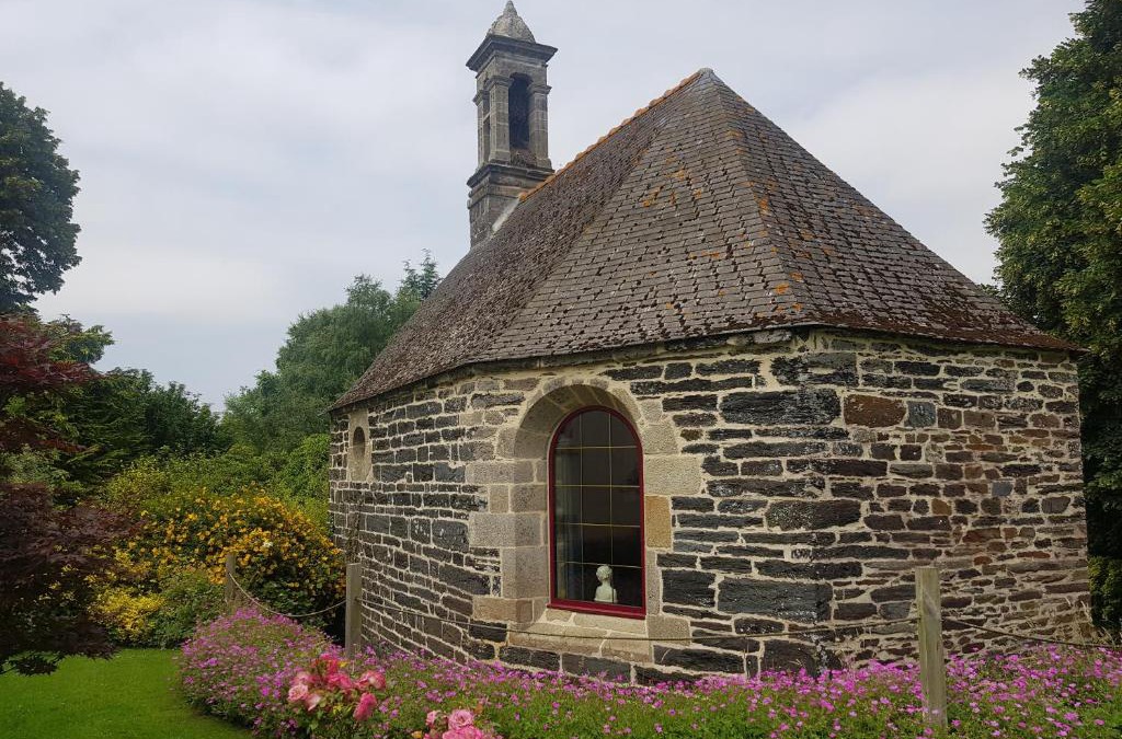 Briec House | Gîte Atypique Dans Une Chapelle