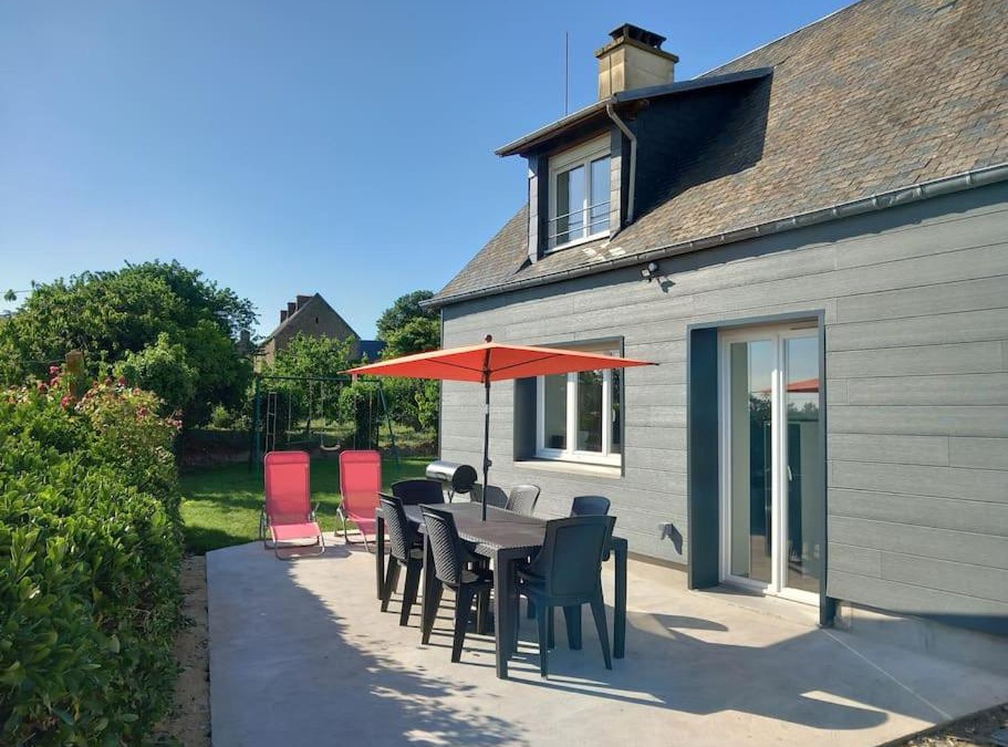 Courtils House | Gîte Au Soleil des Noës