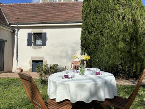 Contigny House | Gîte charmant proche de Moulins avec jardin et terrasse - FR-1-489-512