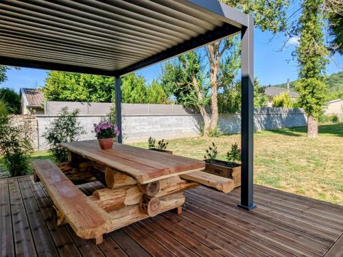 Vignot House | Gîte confortable à Vignot, idéal familles et amis - FR-1-585-183