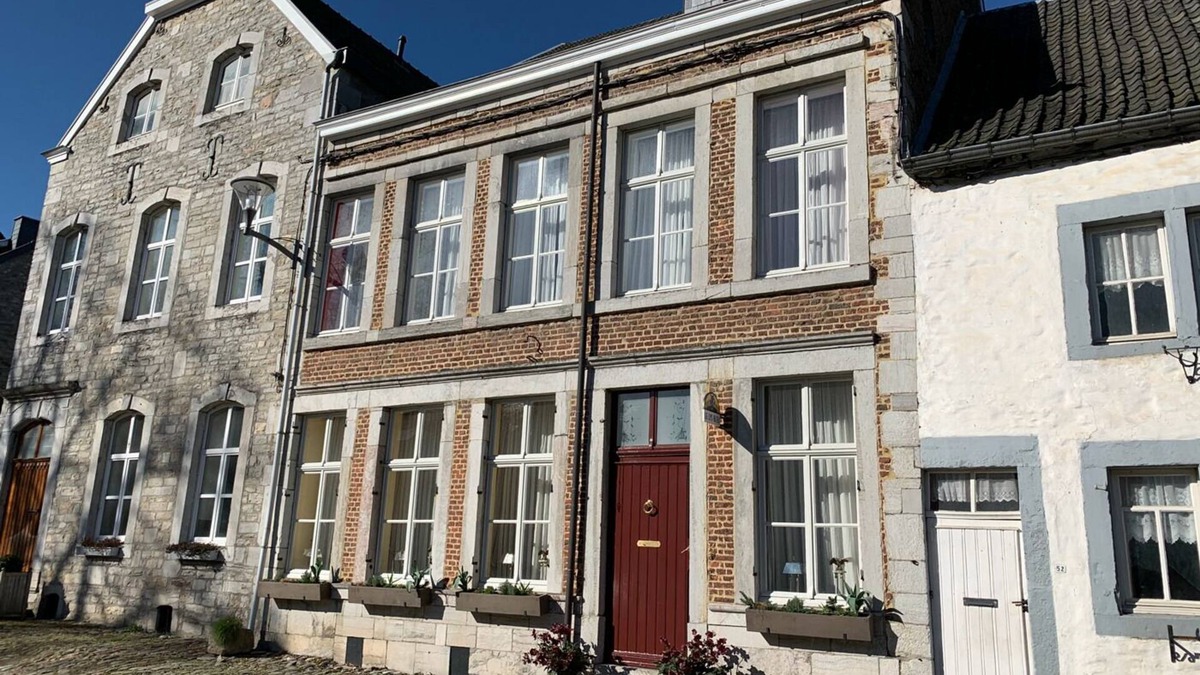 Limbourg Villa | Gîte de Caractère Le Lys Bleu