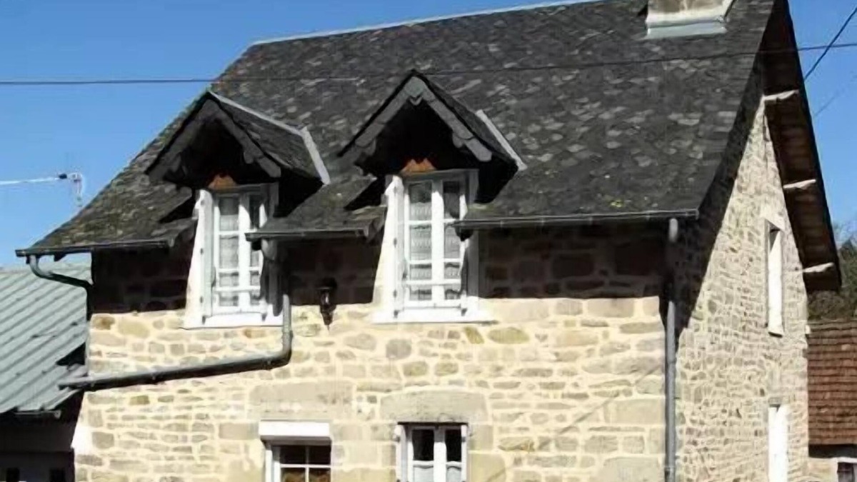 Gimel-les-Cascades Villa | Gîte de France in Gimel-les-Cascades 3 ears - Gîte de France 4 people