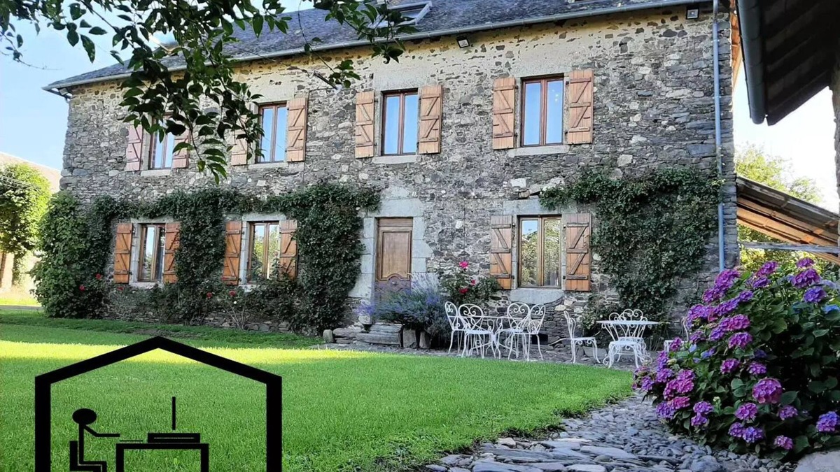 Saint-Jal Villa | Gîte de France Gîte des papous 4 ears - Gîte de France 10 people
