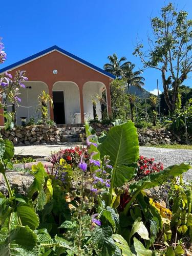 Saint-Claude House | Gîte de la Soufrière