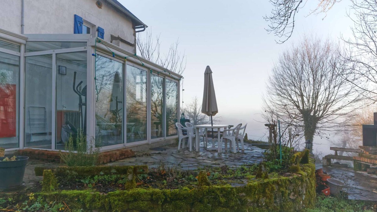 Tulle Apartment | Gîte Des Cîmes.Hidden jewel of Corrèze.Exceptional view and Winter Lounge