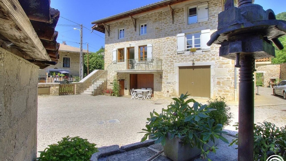 Rives de l'Ain - Pays du Cerdon House | Gîte du Battoir - Saint Jean LE Vieux