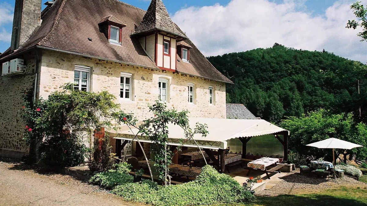 Monceaux-sur-Dordogne House | Gîte du Chassang - Maeva Home - 9-room gîte for 22 people - Comfort