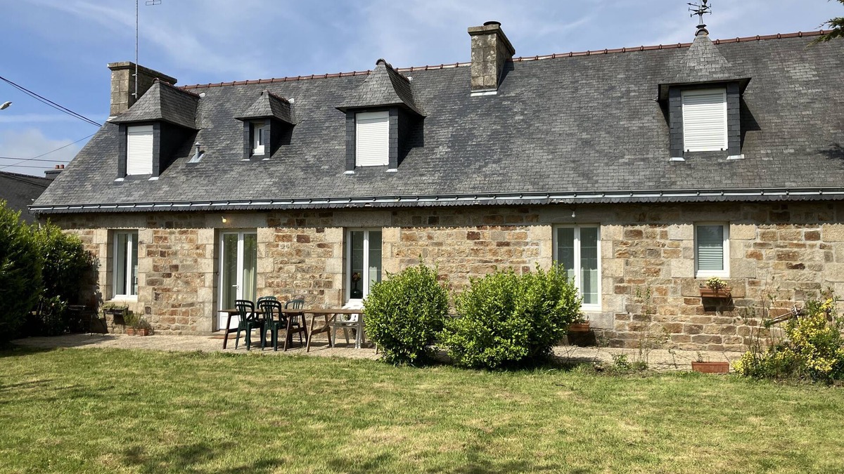 Ploulech House | Gîte Gai Matin