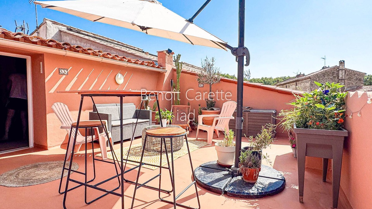 Mirepeisset Cottage | Gîte 'Joli Gîte' with Private Terrace, Wi-Fi and Air Conditioning