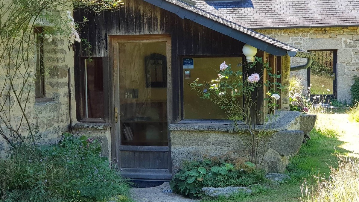 Le Faouet Other | Gîte La Maison Bleue