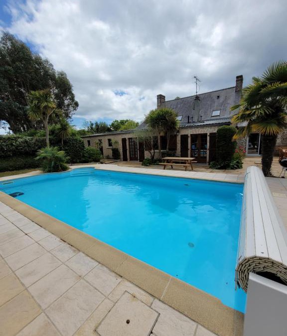 Gouville-sur-Mer House | Gîte La Maison de Gouville, avec piscine et SPA, proche mer