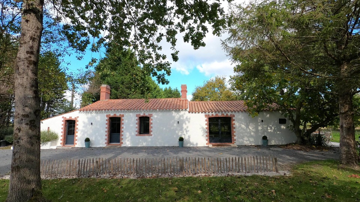 Saint-Gervais Cottage | Gîte la Roseraie between countryside and seaside