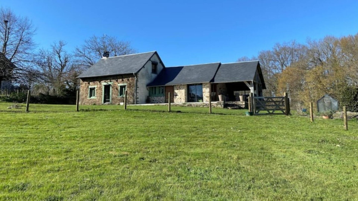 Vigeois House | Gîte La Valade