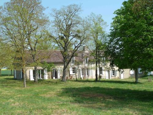 Verlin House | Gîte les Barillots en pleine nature 14 personnes