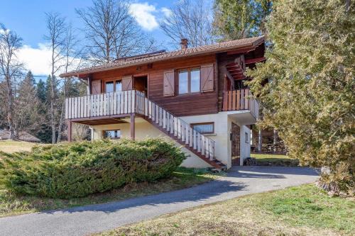 Prenovel House | Gîte - Les Pessettes - Vue Montagne