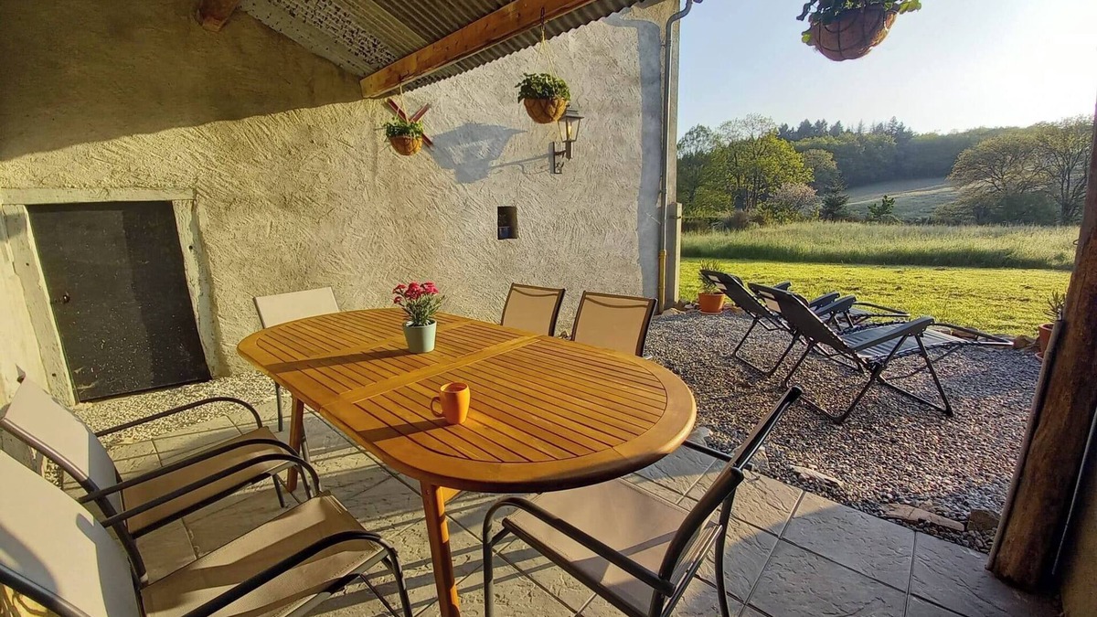 Pays de Saint-Eloy House | Gîte Macorn holiday home