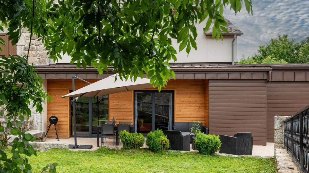Rieutort-de-Randon House | Gîte Pépille - Monts-de-randon
