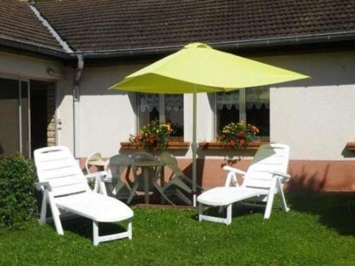 Champagney House | Gîte paisible au pied du Bassin de Champagney, animaux acceptés - FR-1-583-372