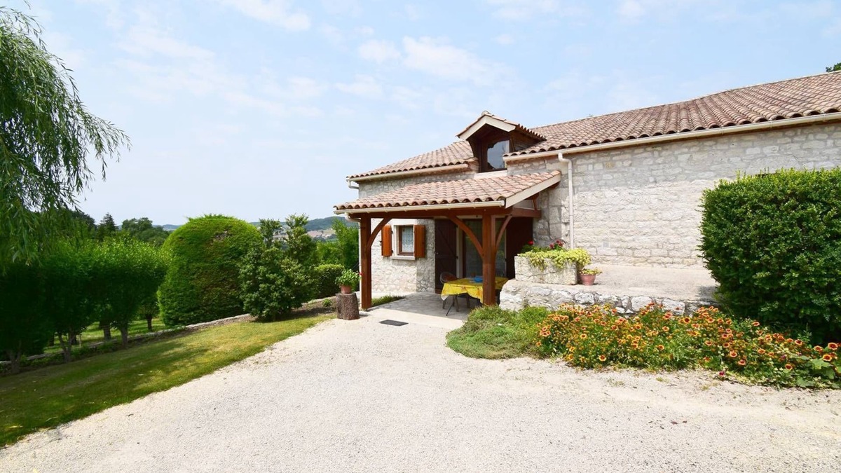Tournon-d'Agenais House | Gîte Pouchalou à Tournon d'Agenais, grand parc