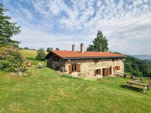 Doizieux House | Gîte tranquille au cœur du Pilat, 2 chambres, idéal pour se reposer - FR-1-496-294