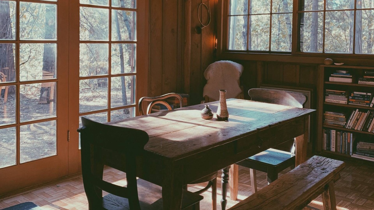 Altaville Cabin | ✨Güdren’s Gudwud✨ Whimsical & private artist retreat cabin in the woods