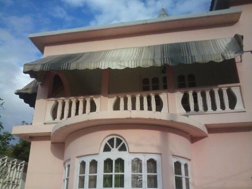 Falmouth House | G&R Guesthouse