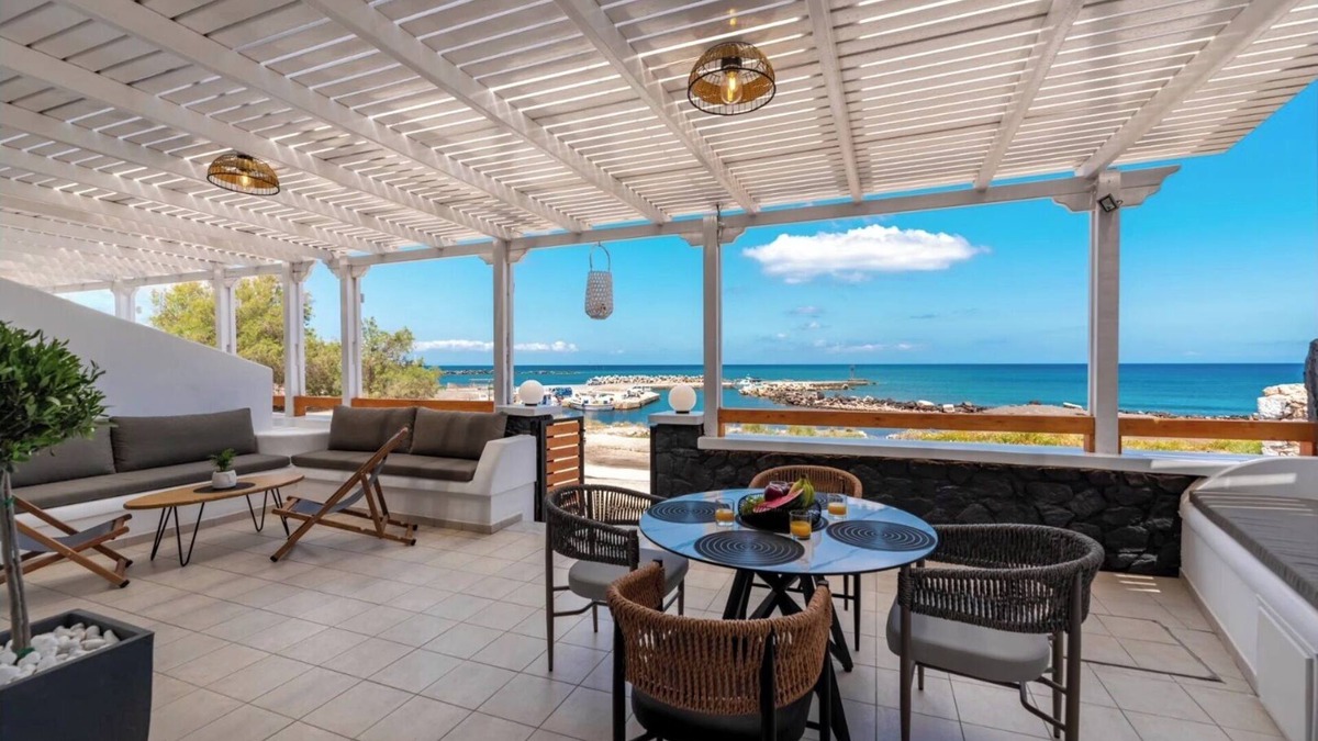 Monolithos House | Gabriel House On The Beach.nFull renovated April 2024 nVery Peaceful Area