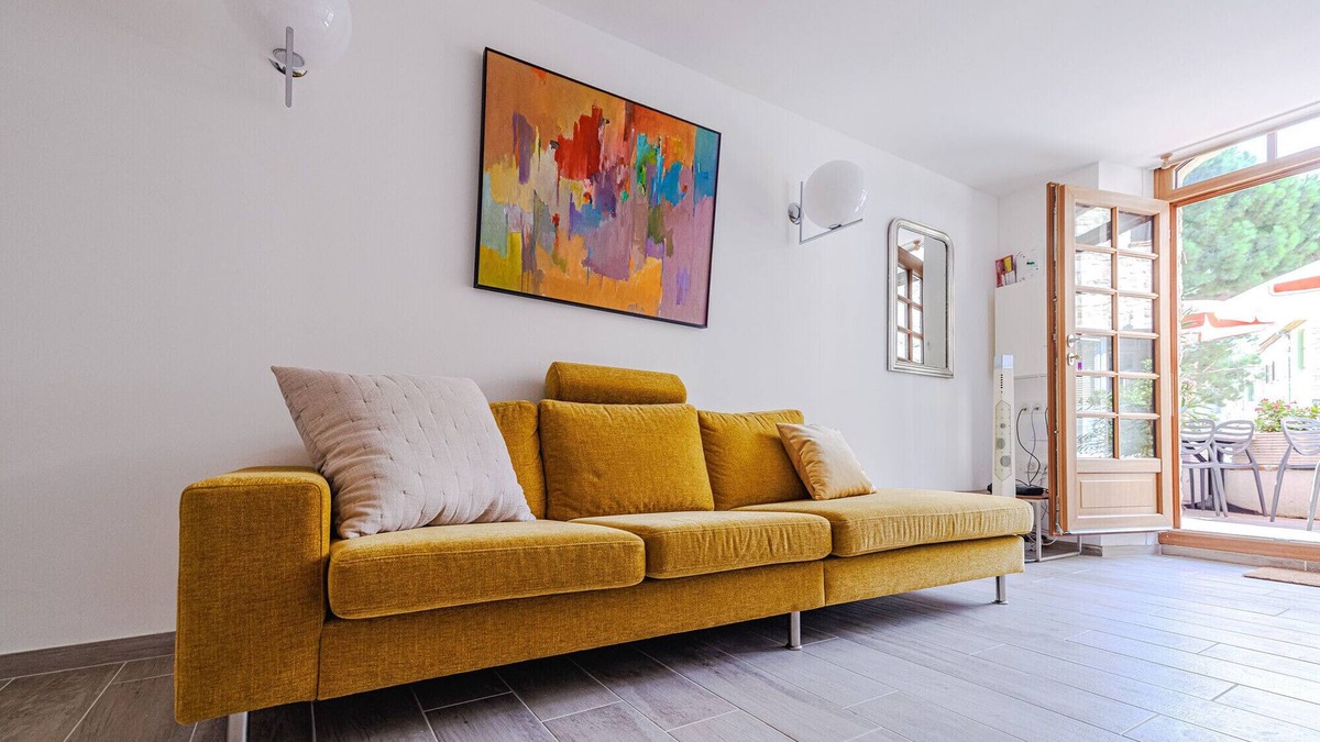 Tourrettes-sur-Loup Ski Chalet | Gaby's House – Heart of Tourrettes-sur-Loup