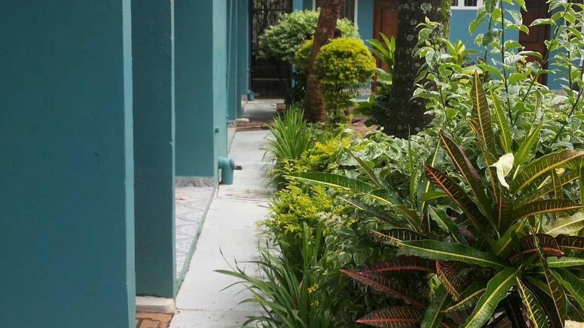Nebbi Hotel | GAF Apartments