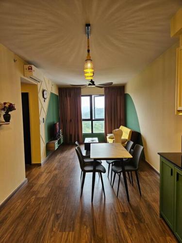 Rawang Apartment | Gaia Residences Bandar Gamuda Gardens, Cozy Retreat with Mountain Views