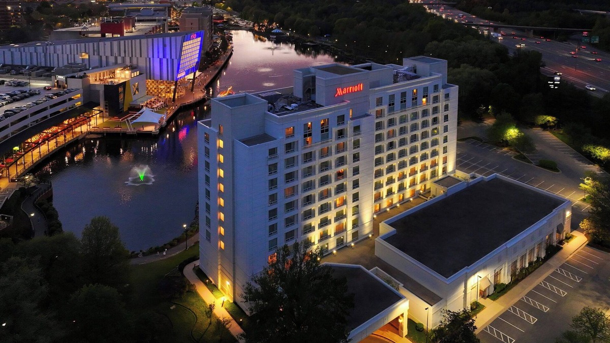Gaithersburg Hotel | Gaithersburg Marriott Washingtonian Center