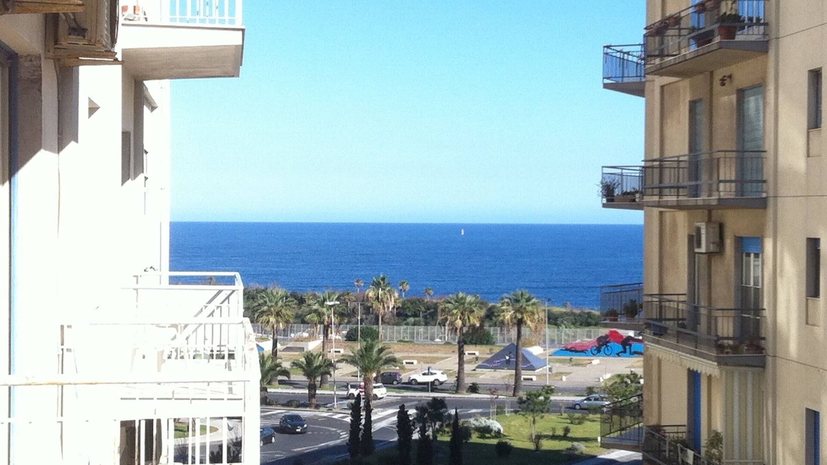 Picanello-Ognina-Barriera-Canalicchio Apartment | Galatea, downtown with sea view