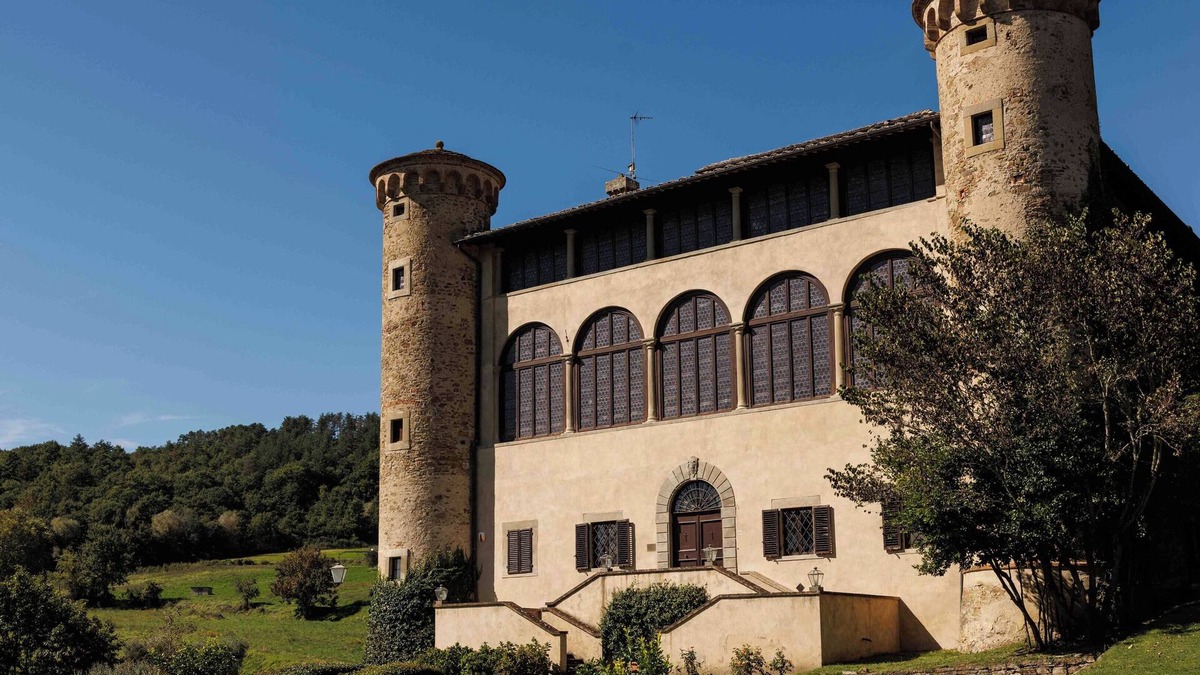 Anghiari Villa | Galbino Castle