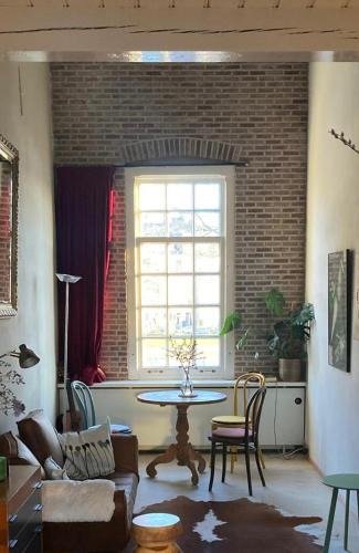 Delfshaven Apartment | Galerie Petit Delfshaven