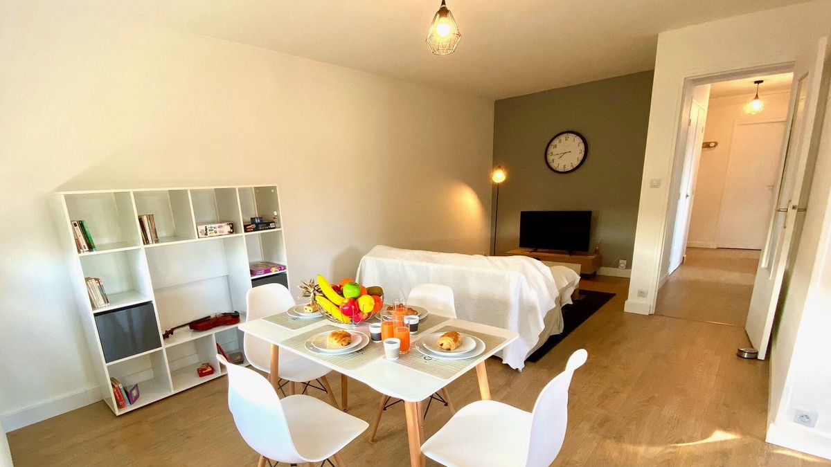 La Gueriniere Est Apartment | Galileo YourHostHelper