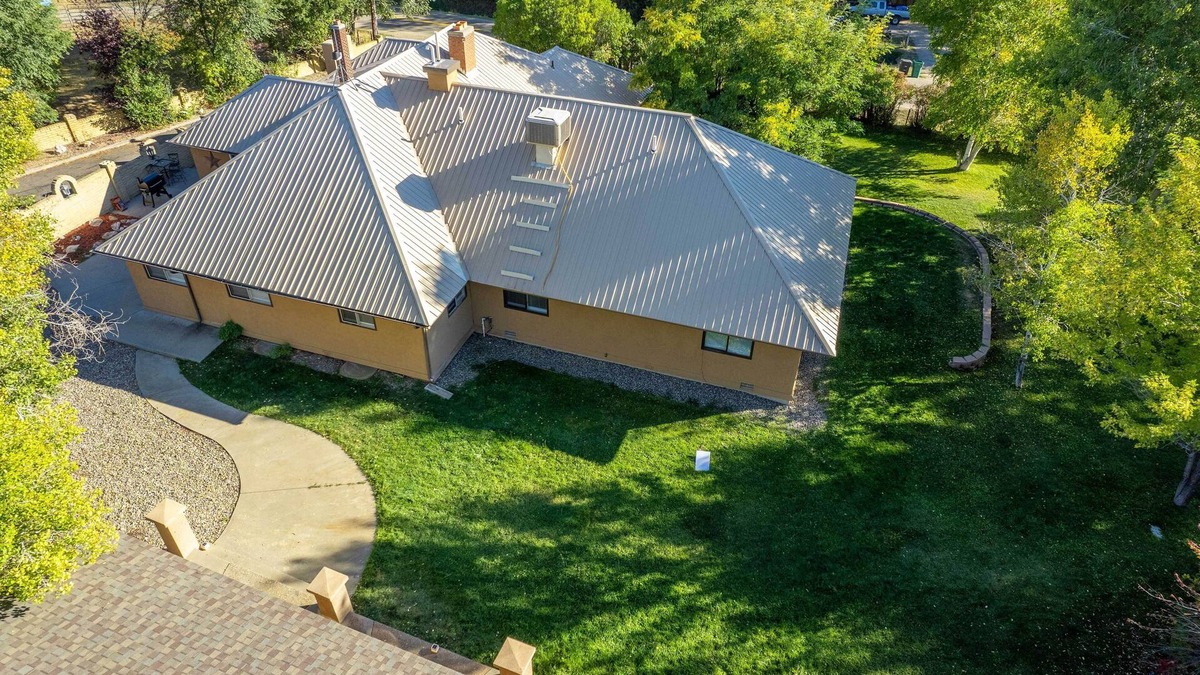 Craig Villa | Game Room, Media Room & Pool: Luxe Villa in Craig!