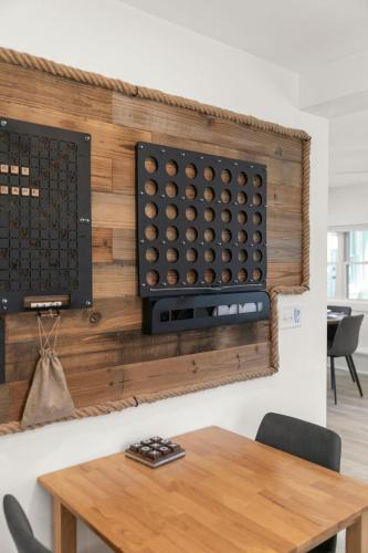 Buzzards Bay House | GameWall! Built in Bunks! Pet&Kid Friendly! Just Steps to the Sand!