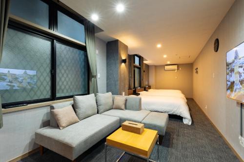 Yamanokuchi-cho Hotel | GANADAN Planetarium - Vacation STAY 52394v