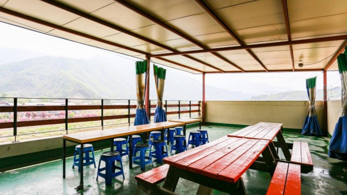 Oeseo House | Gapyeong Sagyejeol Pension