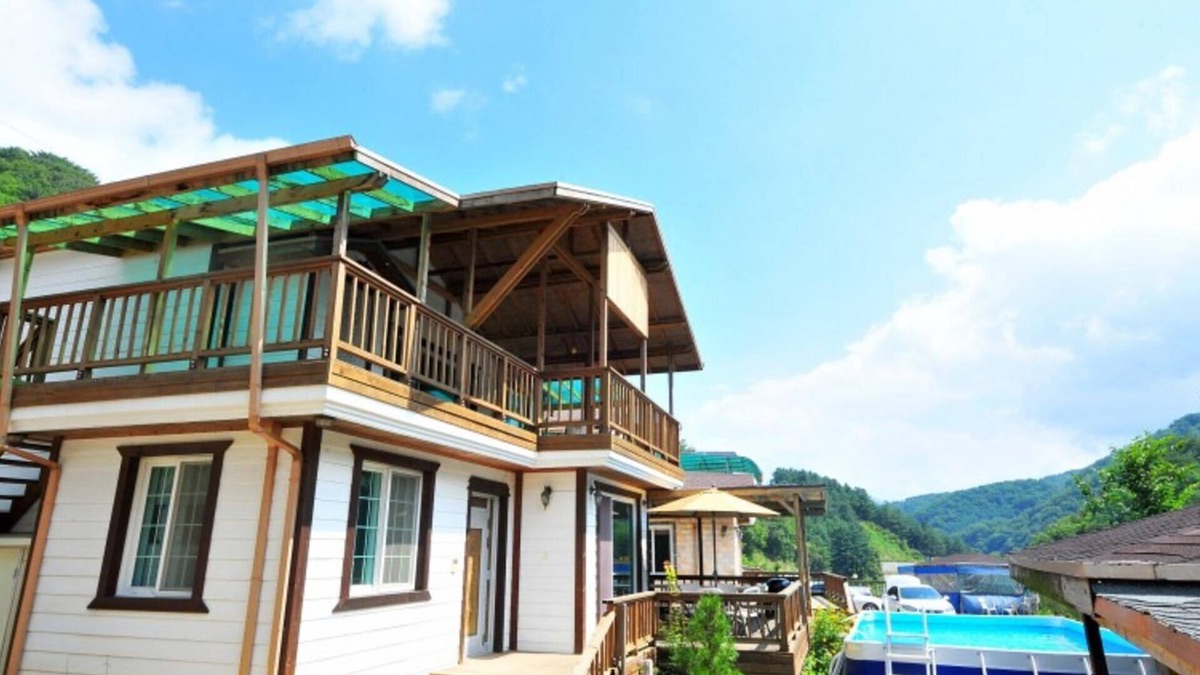 Buk House | Gapyeong Top Pension