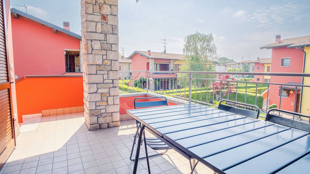 Rivoltella Apartment | Garda Orange Apartment