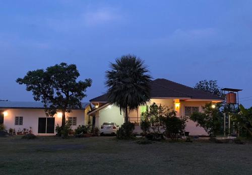 Chum Het House | Garden house