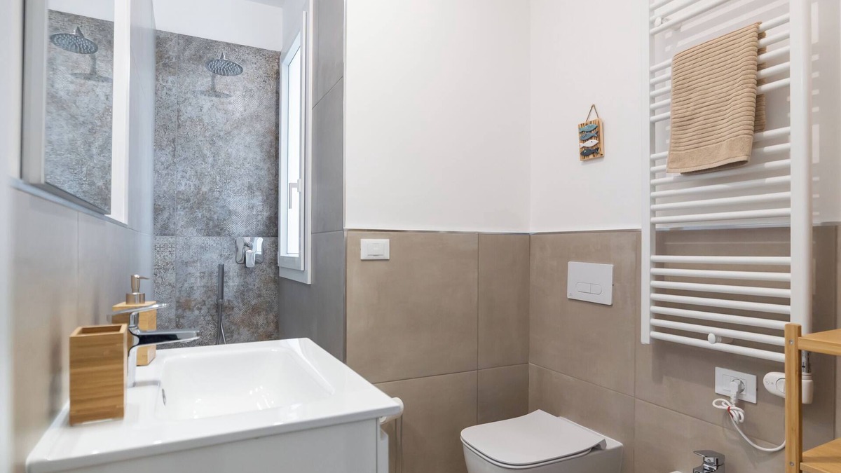 Borghetto Santo Spirito Apartment | Garden by the sea - One-bedroom apartment with swimming pool and large garden